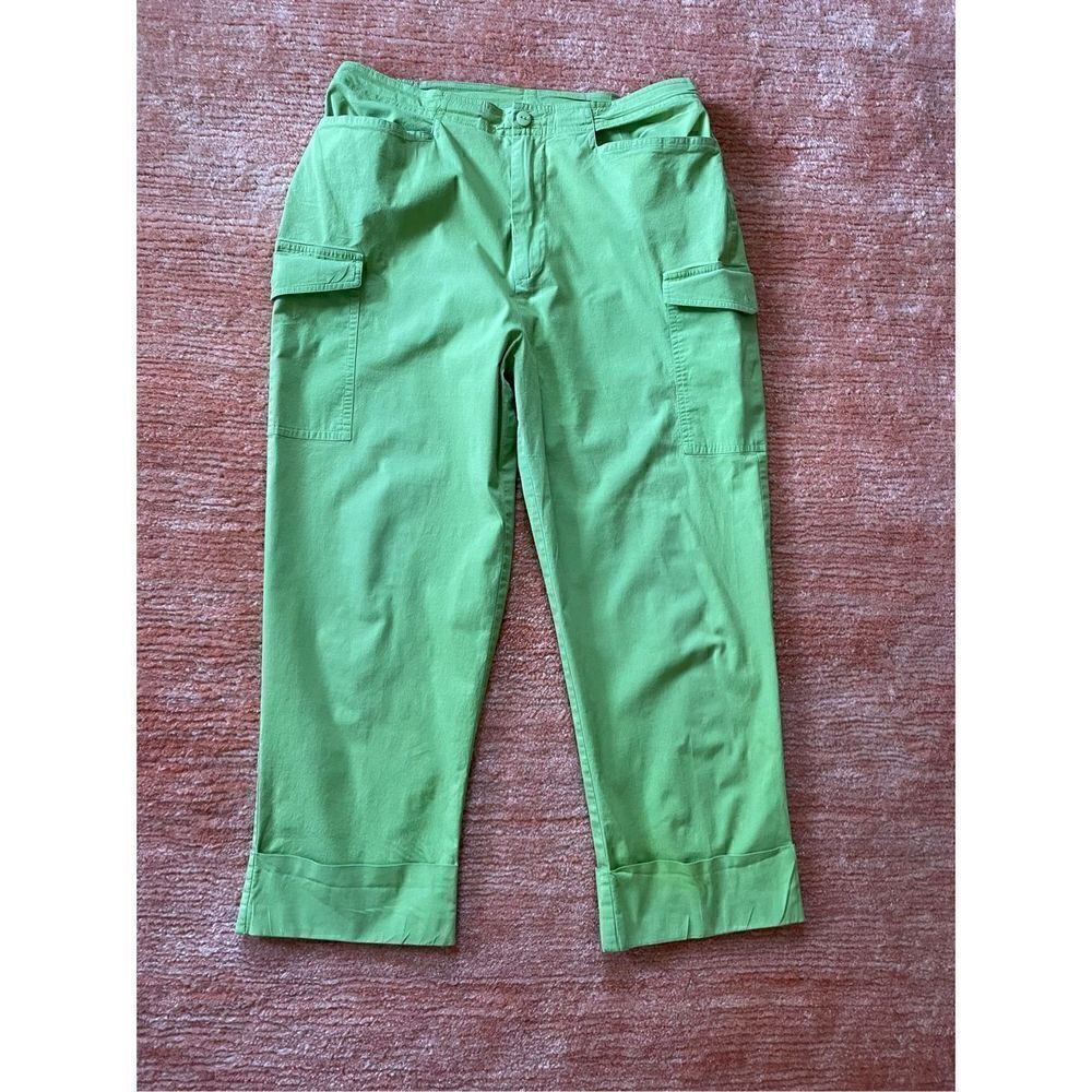 Free with purchase 🛍️SELENE SPORT cotton capri M